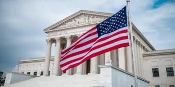 Supreme Court has to 'stand up' to Trump amid democracy crisis